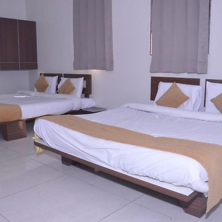 Hotel Indrani Chittorgarh Dış mekan fotoğraf