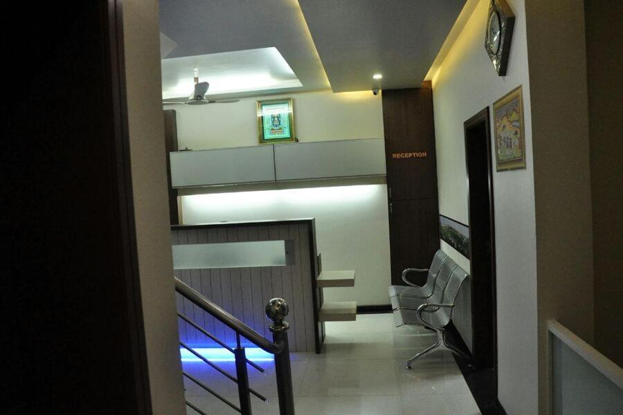 Hotel Indrani Chittorgarh Dış mekan fotoğraf