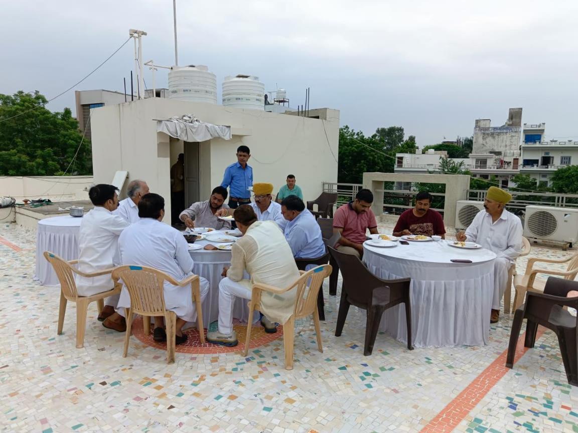 Hotel Indrani Chittorgarh Dış mekan fotoğraf